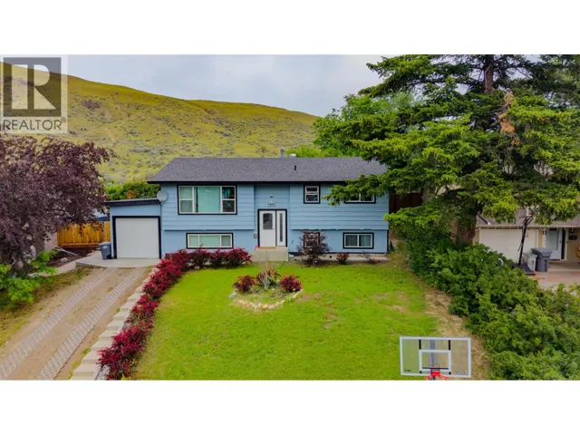 1334 HOOK Drive, Kamloops, British Columbia V2B7S9