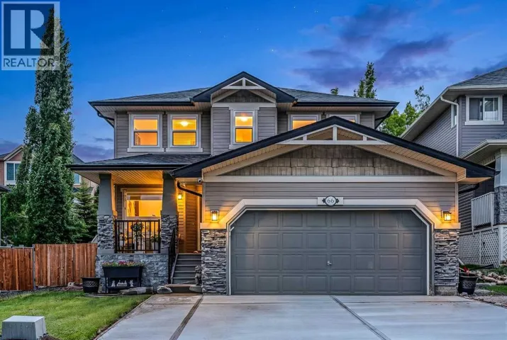 66 Crestmont Drive, Calgary, Alberta T3B5X7