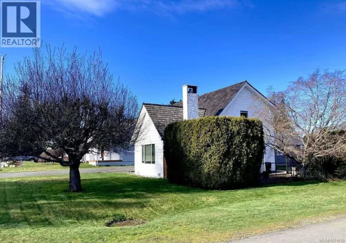 1 Sylvan Cres, Parksville, British Columbia V9P1H1