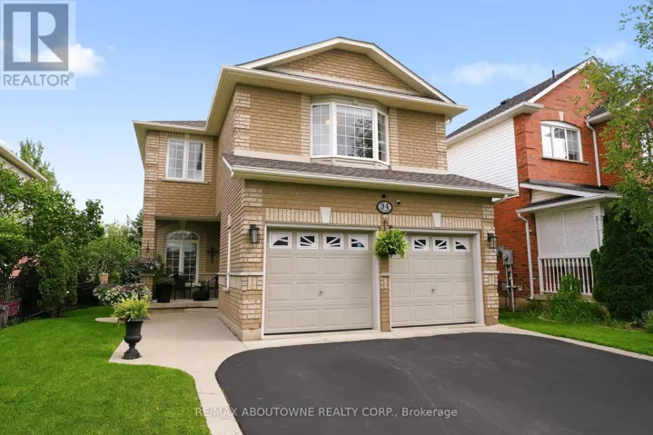 34 PENTLAND ROAD, Hamilton (Waterdown), Ontario L0R2H5