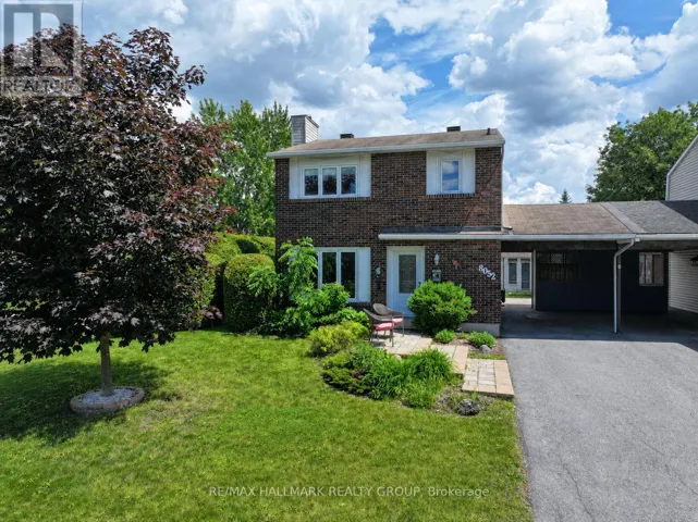 8052 JEANNE D'ARC BOULEVARD, Ottawa, Ontario K1E1W6