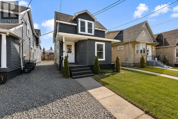 30 DIVISION STREET, St. Catharines (E. Chester), Ontario L2R3G2