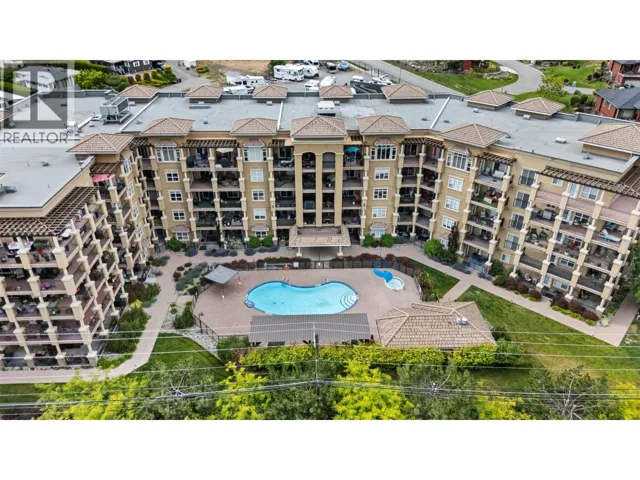 2070 Boucherie Road Unit# 301, West Kelowna, British Columbia V4T3K9