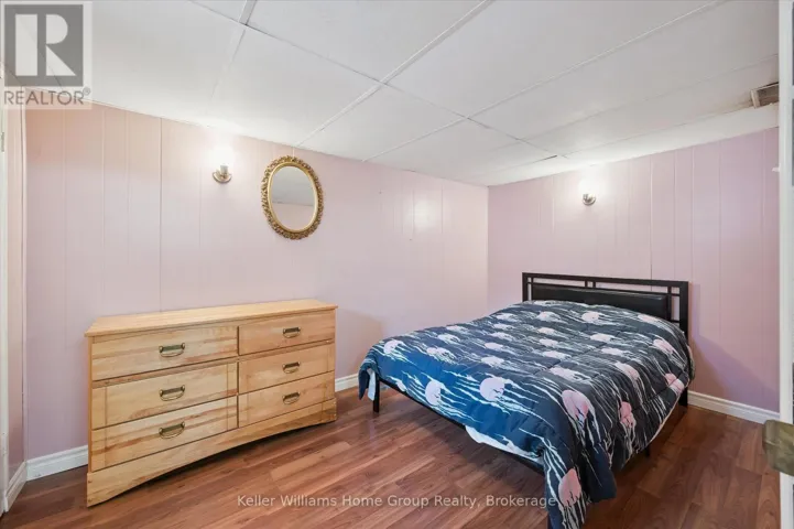 780