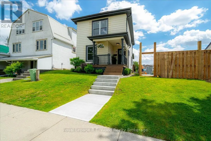 34 KING STREET, Tillsonburg, Ontario N4G3E5
