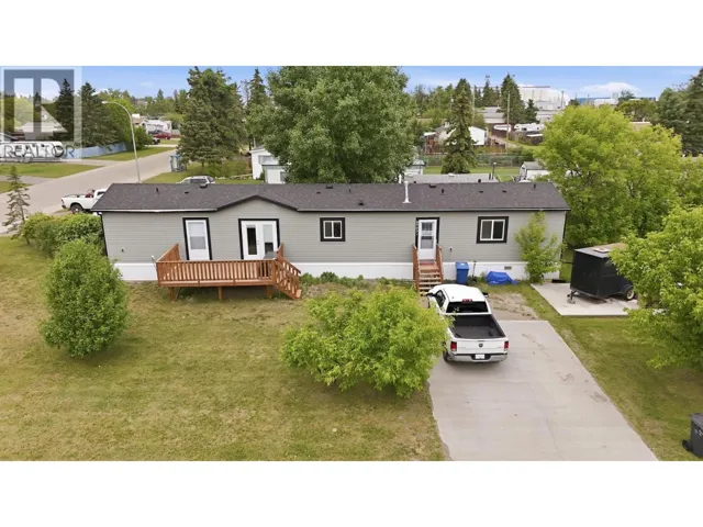 8903 76 STREET, Fort St. John, British Columbia V1J2Z8