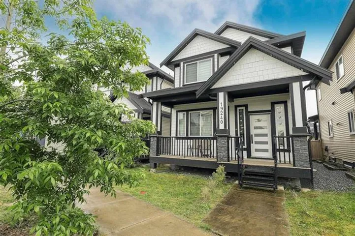 19240 ALOHA DRIVE, Surrey, British Columbia V4N6T9