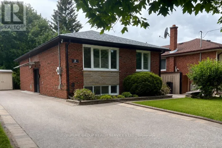 (UPPER) - 2 FINGAL PLACE, Toronto (Thistletown-Beaumonde Heights), Ontario M9V2V4