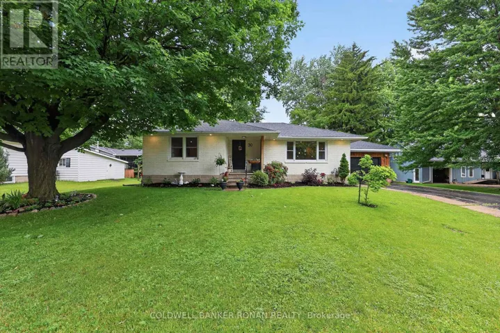 30 KING STREET N, Minto, Ontario N0G1Z0