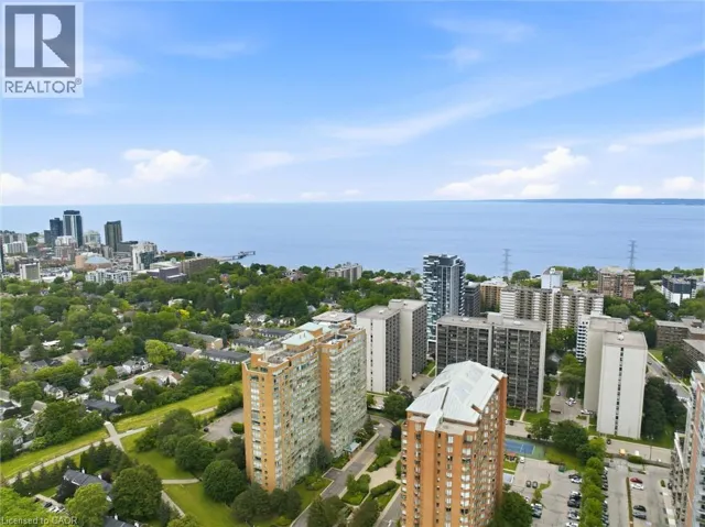1276 MAPLE CROSSING Boulevard Unit# 110, Burlington, Ontario L7S2J9