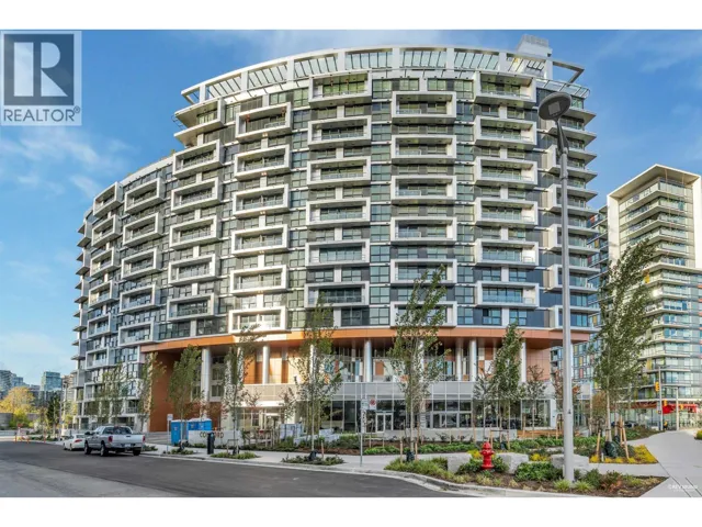 801 1768 COOK STREET, Vancouver, British Columbia V5Y0N3