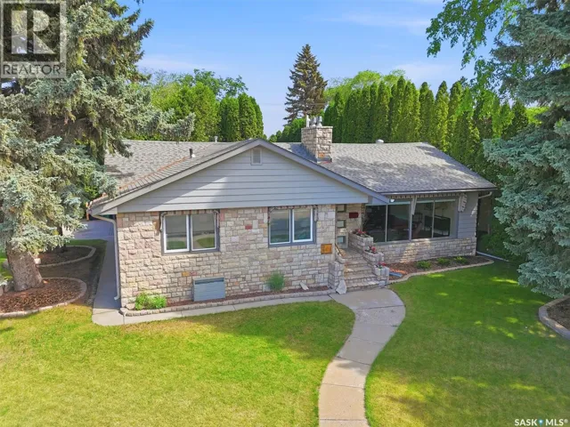 201 Garrison CRESCENT, Saskatoon, Saskatchewan S7H2Z7