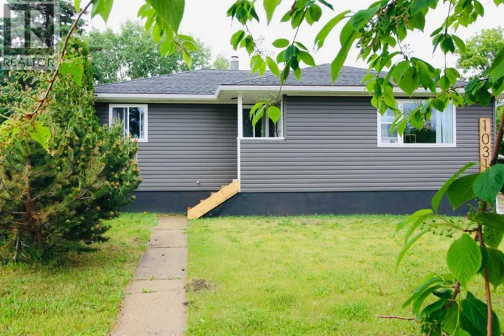10314 100 Street, High Level, Alberta T0H1Z0