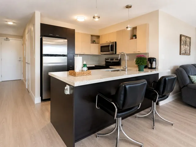 306 7445 120 STREET, Delta, British Columbia V4C0B3