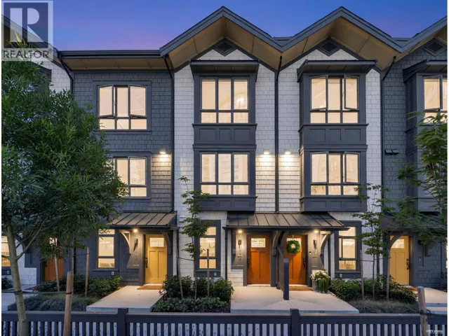 103 2320 EMERY COURT, North Vancouver, British Columbia V7J0G3