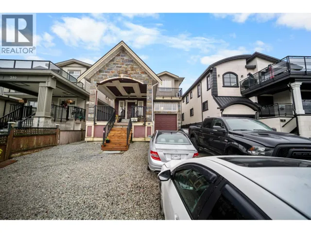 312 JARDINE STREET, New Westminster, British Columbia V3M5M5