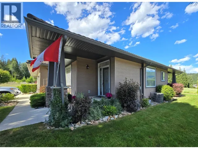 2693 Golf Course Drive Unit# 24 Lot# 3, Blind Bay, British Columbia V0E1H1
