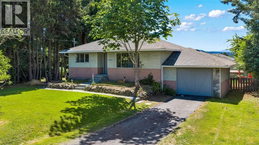 6683 Lincroft Rd, Sooke, British Columbia V9Z0A2