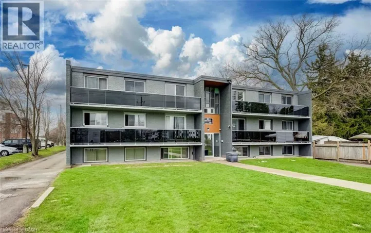 82 ELGIN Street S Unit# 3, Cambridge, Ontario N1R5G5