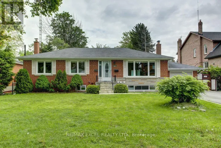 35 URBANDALE AVENUE, Toronto (Newtonbrook East), Ontario M2M2G9