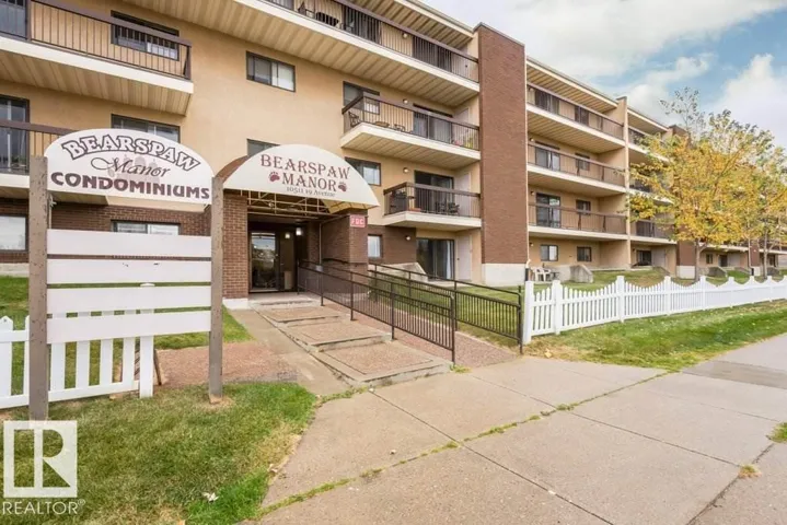 #304 10511 19 Avenue AV NW, Edmonton, Alberta T6J5S8