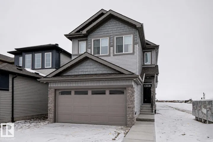 1992 210 ST NW, Edmonton, Alberta T6M3H5