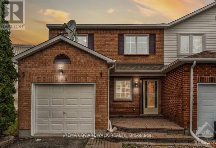 563 LATOUR CRESCENT, Ottawa, Ontario K4A1N6