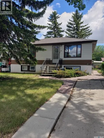 769 QUEEN STREET, Regina, Saskatchewan S4T4A4