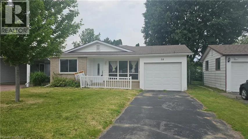 58 BELWOOD Crescent, Kitchener, Ontario N2C1Z3