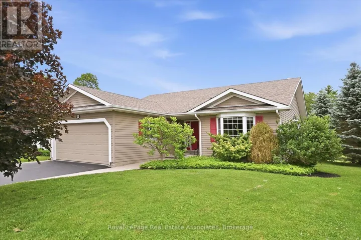 180 GLENARIFF DRIVE, Hamilton (Freelton), Ontario L8B1A5