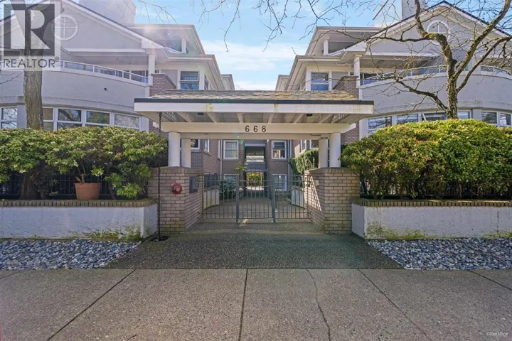 103 668 W 16TH AVENUE, Vancouver, British Columbia V5Z1S6