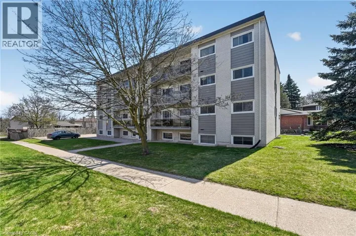 81 KENWOOD Drive Unit# 6, Kitchener, Ontario N2B3H3