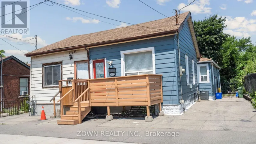 64 SHEAFFE STREET, Hamilton (Central), Ontario L8R2E9