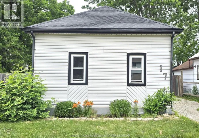 17 Taylor AVENUE, Chatham, Ontario N7L2T4