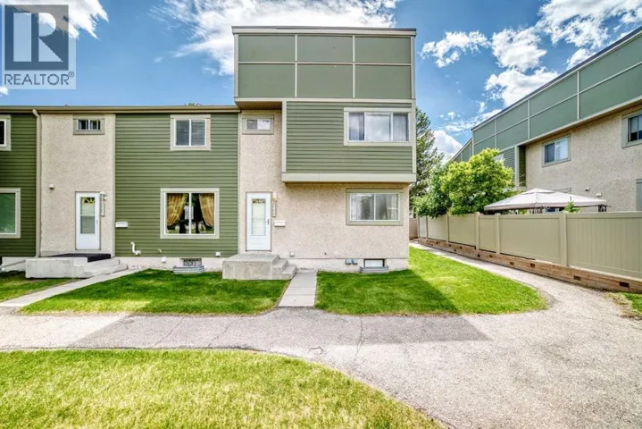 222, 406 Blackthorn Road NE, Calgary, Alberta T2K1K5