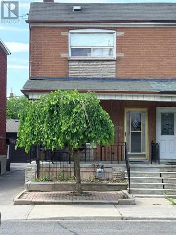 MAIN FLOOR - 1080 DUFFERIN STREET, Toronto (Dovercourt-Wallace Emerson-Junction), Ontario M6H4B6
