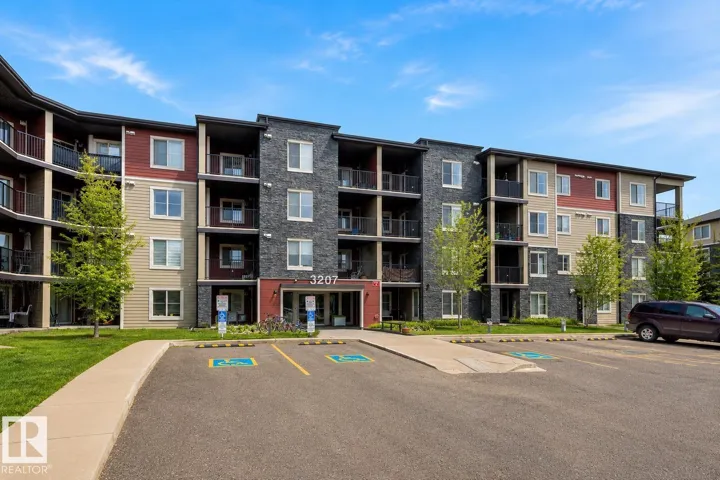#117 3207 JAMES MOWATT TR SW, Edmonton, Alberta T6W3L6