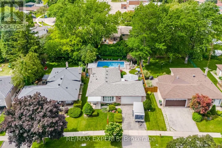 69 OAKMEDOW BOULEVARD, Toronto (Morningside), Ontario M1E4G6