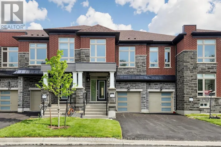 43 SCHMELTZER CRESCENT, Richmond Hill, Ontario L4E1K9