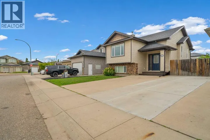 366 Somerset Row SE, Medicine Hat, Alberta T1B0H1