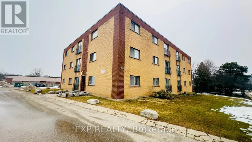 202 - 76 BRYBECK CRESCENT, Kitchener, Ontario N2M2C6