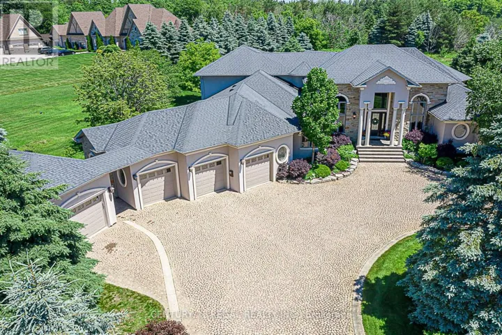 16 LAKE WOODS DRIVE, Whitchurch-Stouffville, Ontario L4A1P9