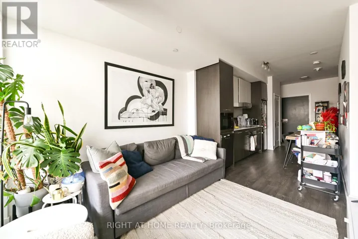 1008 - 11 LILLIAN STREET, Toronto (Mount Pleasant West), Ontario M4S2H7