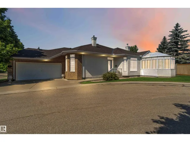 8 BUTTERWORTH PT NW, Edmonton, Alberta T6R2S3