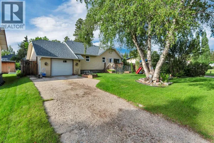 4520 36 Avenue, Ponoka, Alberta T4J1A2