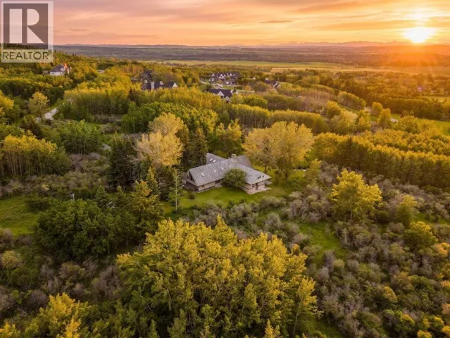 237 Escarpment Drive, Rural Rocky View County, Alberta T3Z3M8