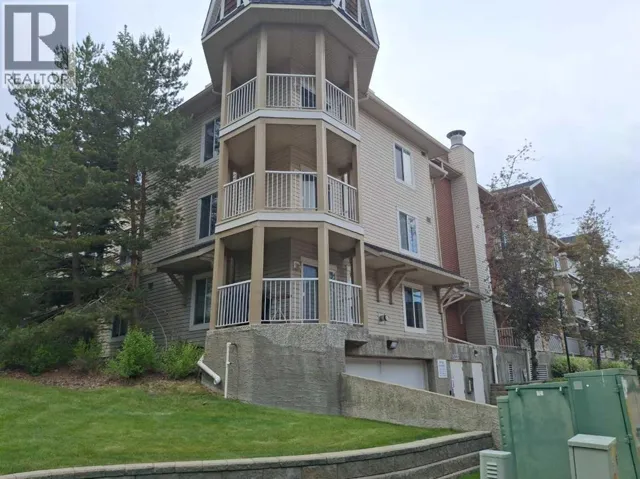 2201, 70 Panamount Drive NW, Calgary, Alberta T3K5Z1