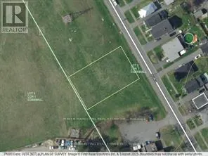 17&19 DANIS AVENUE, Cornwall, Ontario K6H5E5
