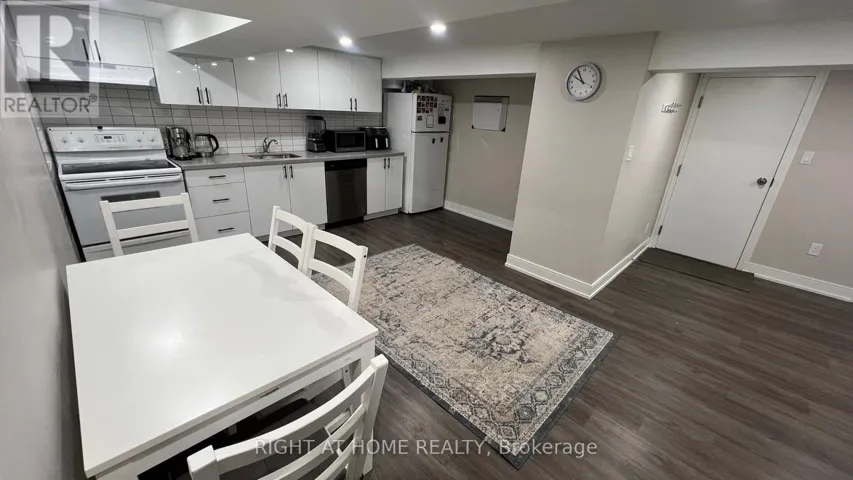 LOWER - 31 NORTHAMPTON DR DRIVE, Toronto (Islington-City Centre West), Ontario M9B4S5