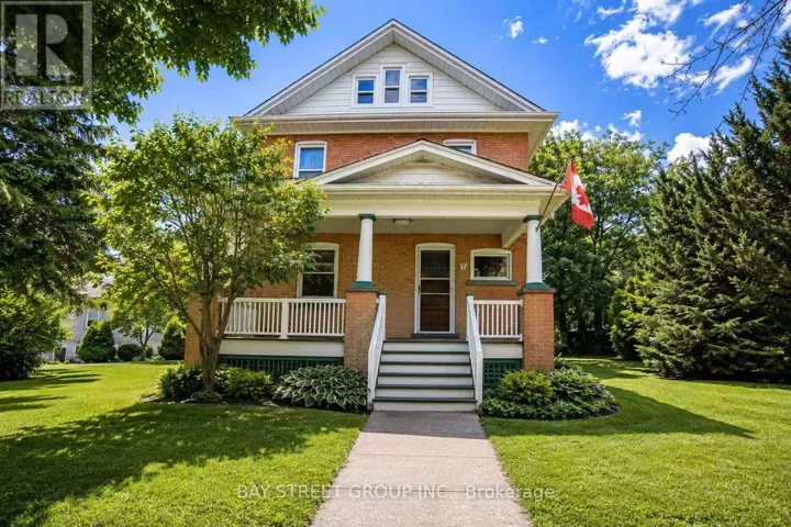 7 PAVILLION STREET, Markham (Unionville), Ontario L3R1N8